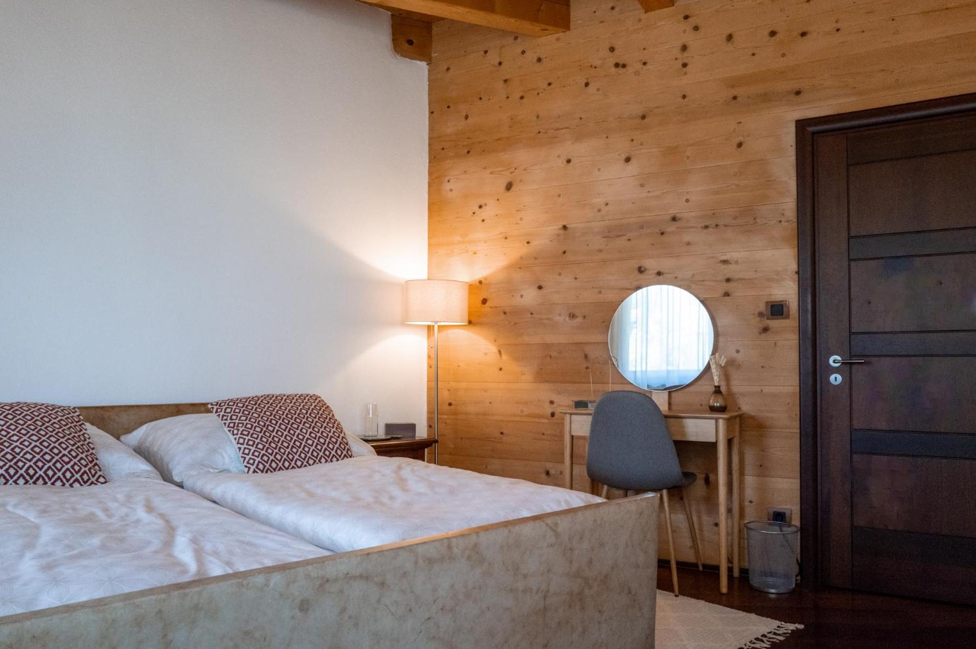 Appartamento Strohlehm'Zhaus Weiden am See Esterno foto