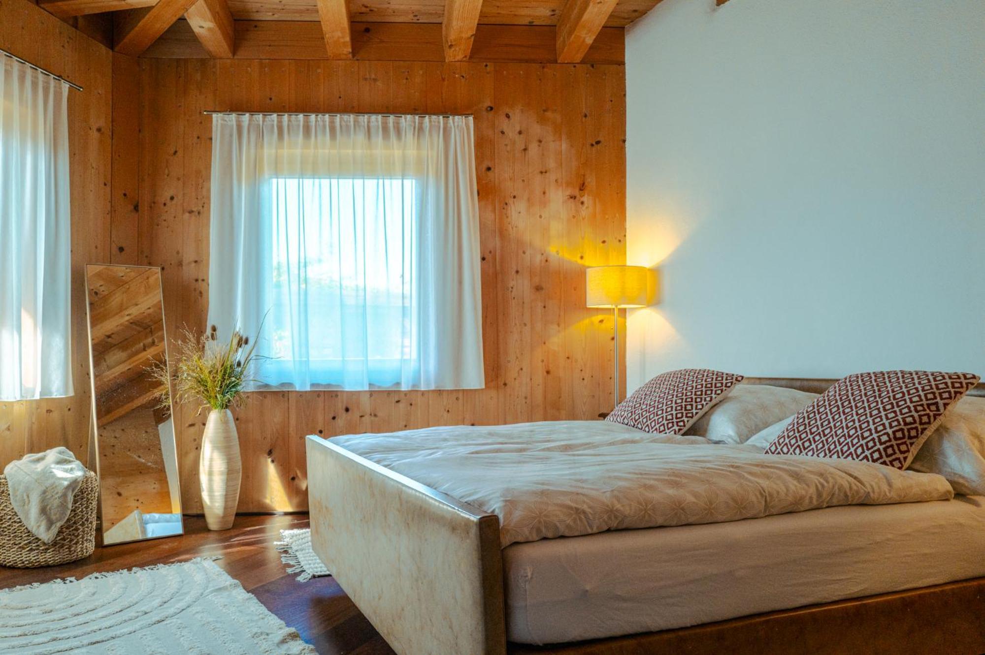 Appartamento Strohlehm'Zhaus Weiden am See Esterno foto